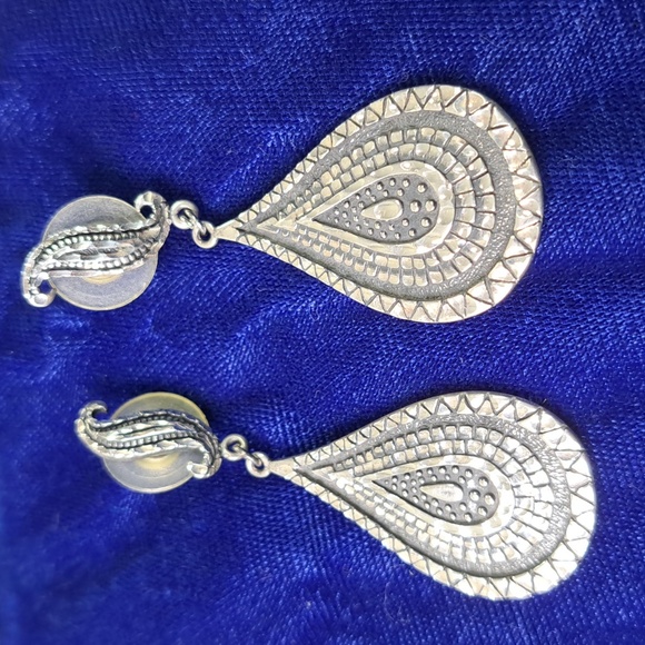 Tear Drop Dangle Earrings Sterling Silver Earrings - Picture 6 of 13